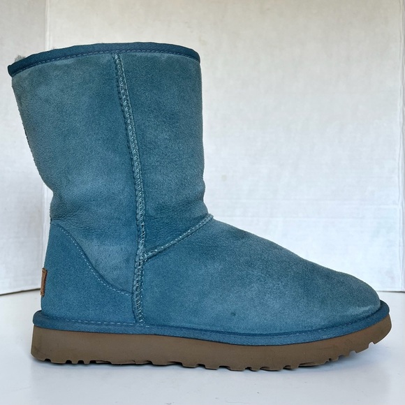 UGG Classic Short II Boots SHORT II BOOTS - Picture 5 of 12